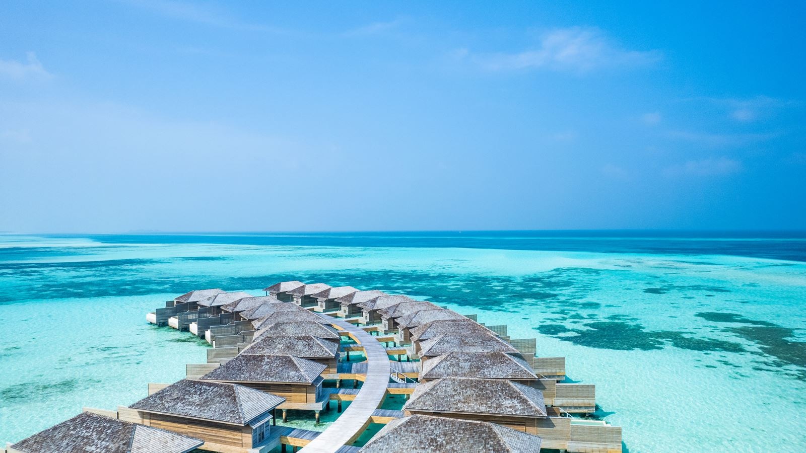 rooms-mabin-water-pool-villa