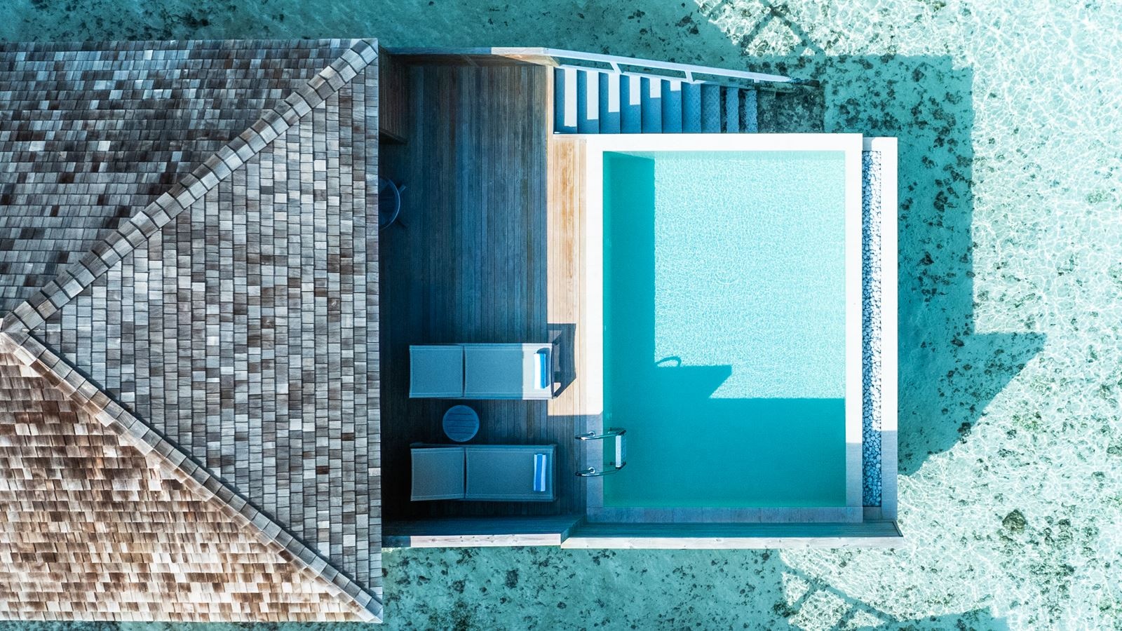 rooms-mabin-water-pool-villa