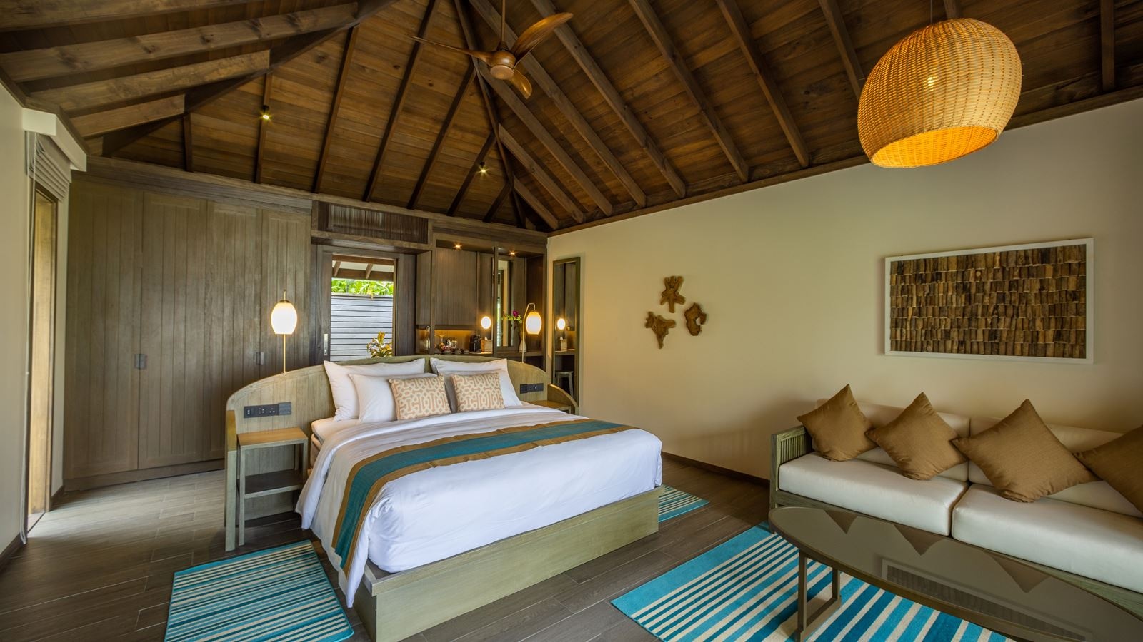 rooms-dheru-beach-villa