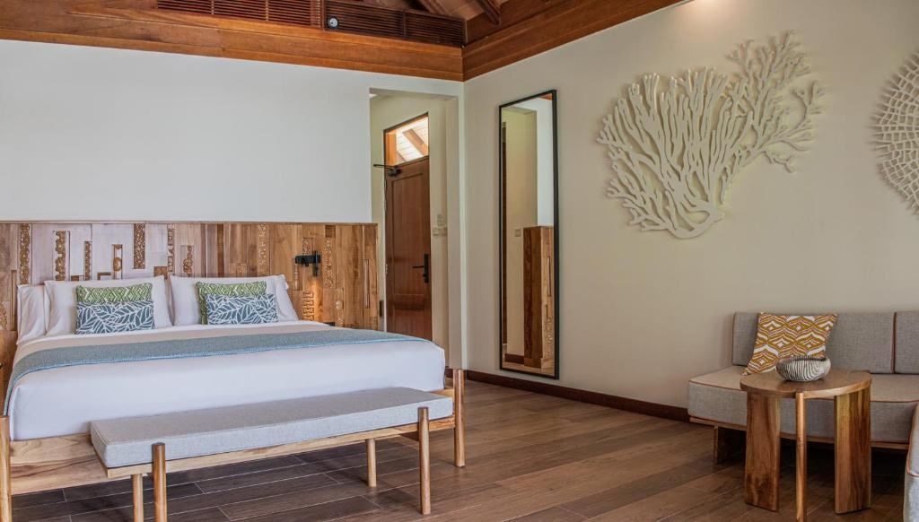 rooms-sunset-beach-villa