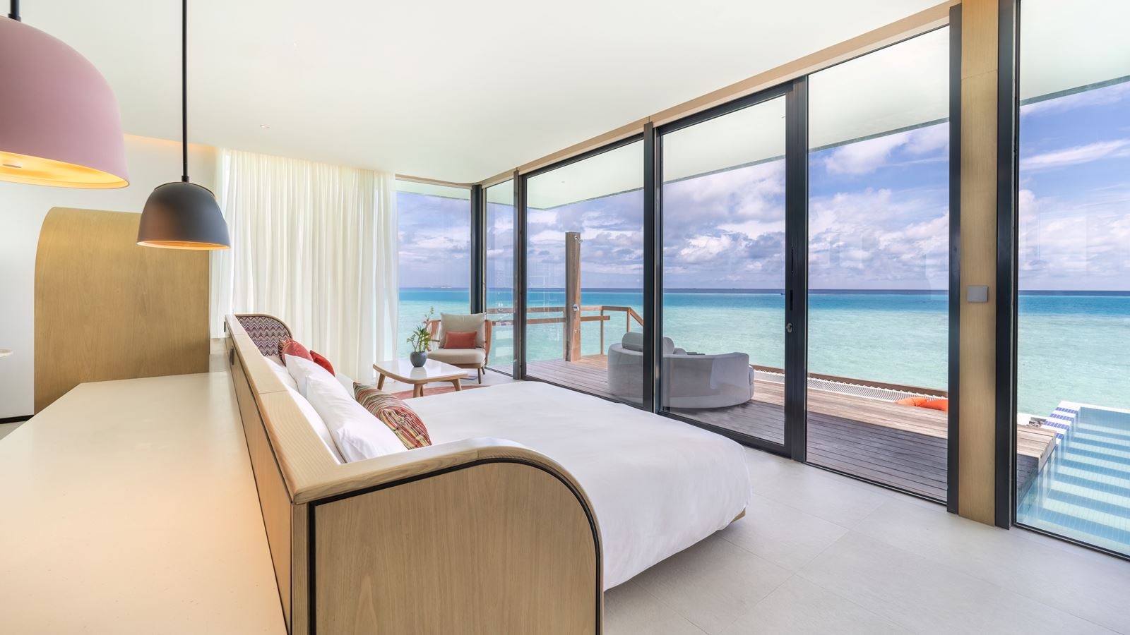 rooms-ocean-water-pool-villa