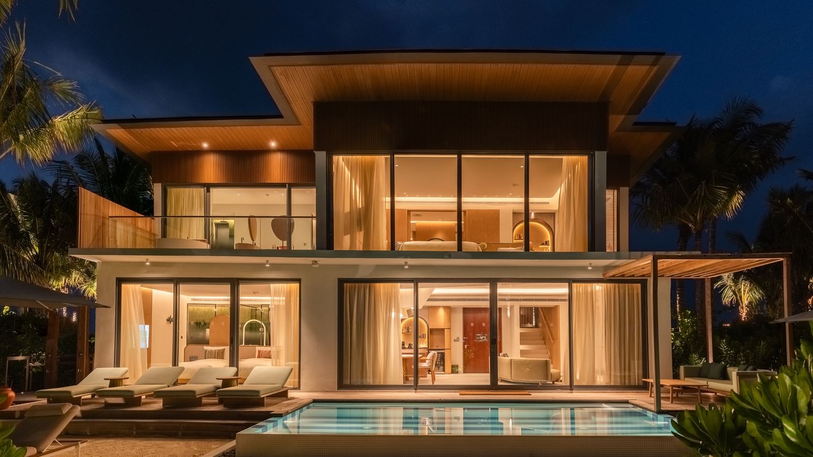 rooms-two-bedroom-lagoon-beach-pool-loft