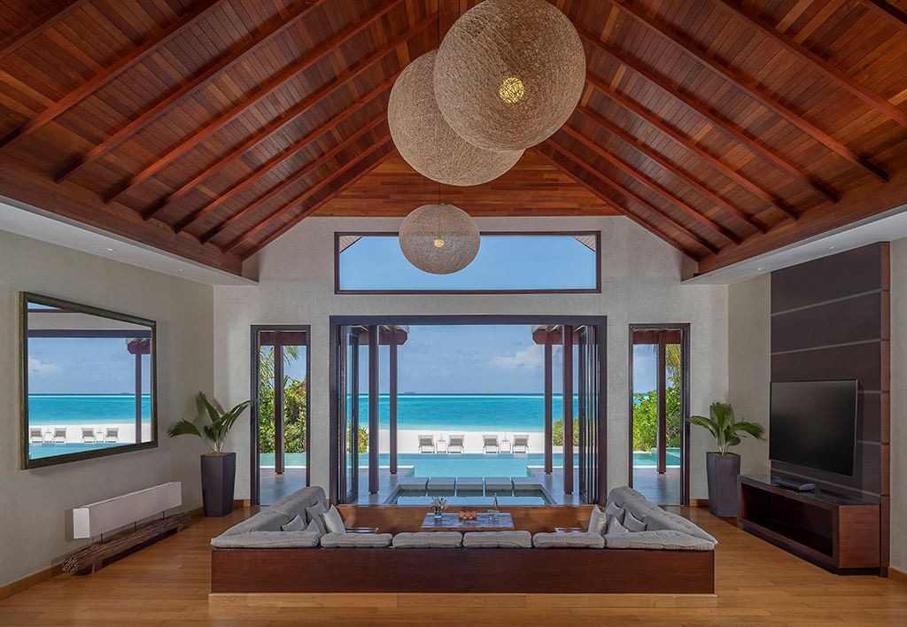 rooms-two-bedroom-beach-pool-pavilion
