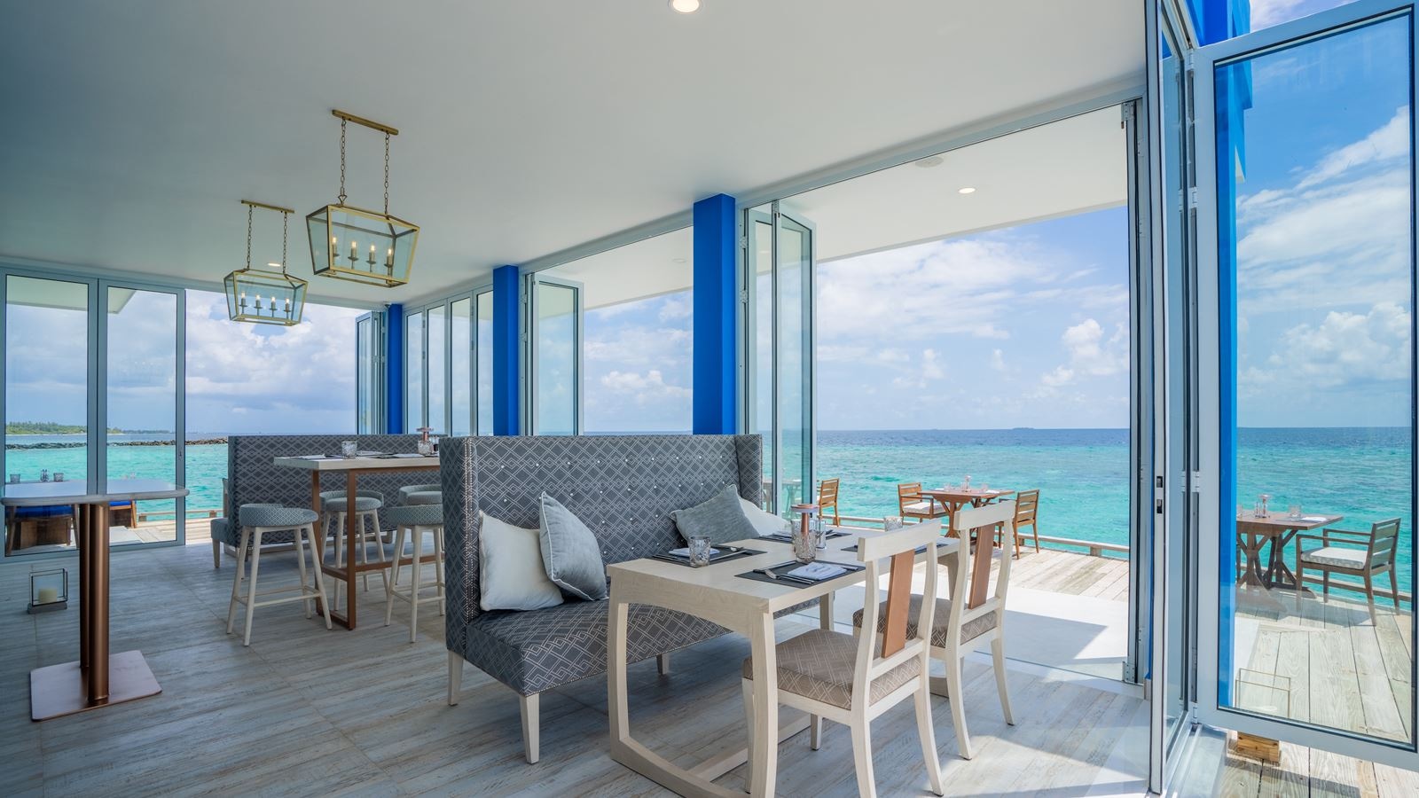 restaurants-the-water-front