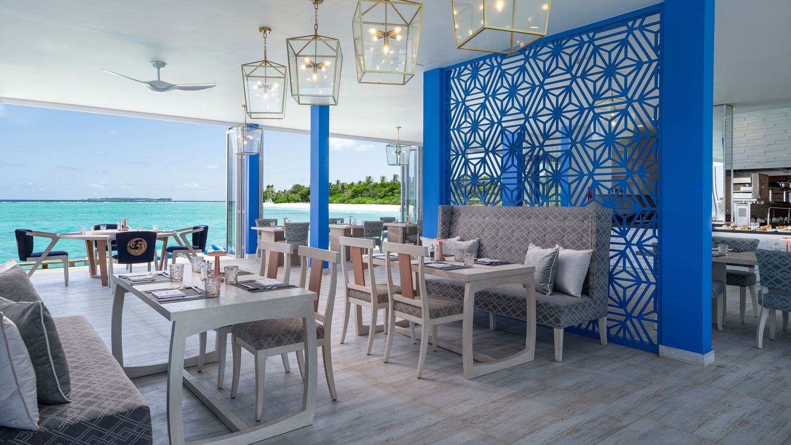 restaurants-the-water-front