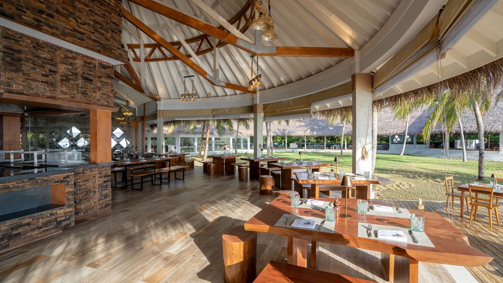 restaurants-palm-grill