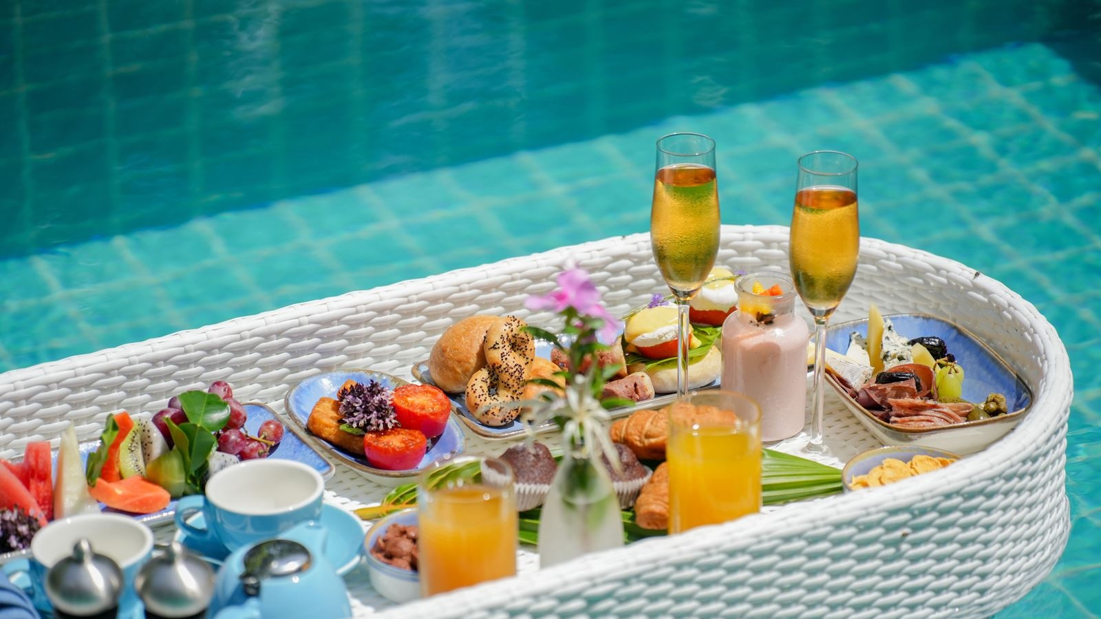 rooms-sunset-beach-villa-with-pool