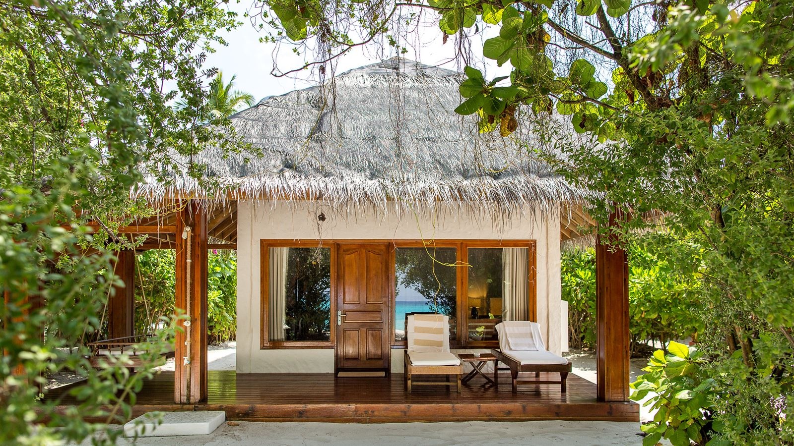 rooms-deluxe-sunset-villa