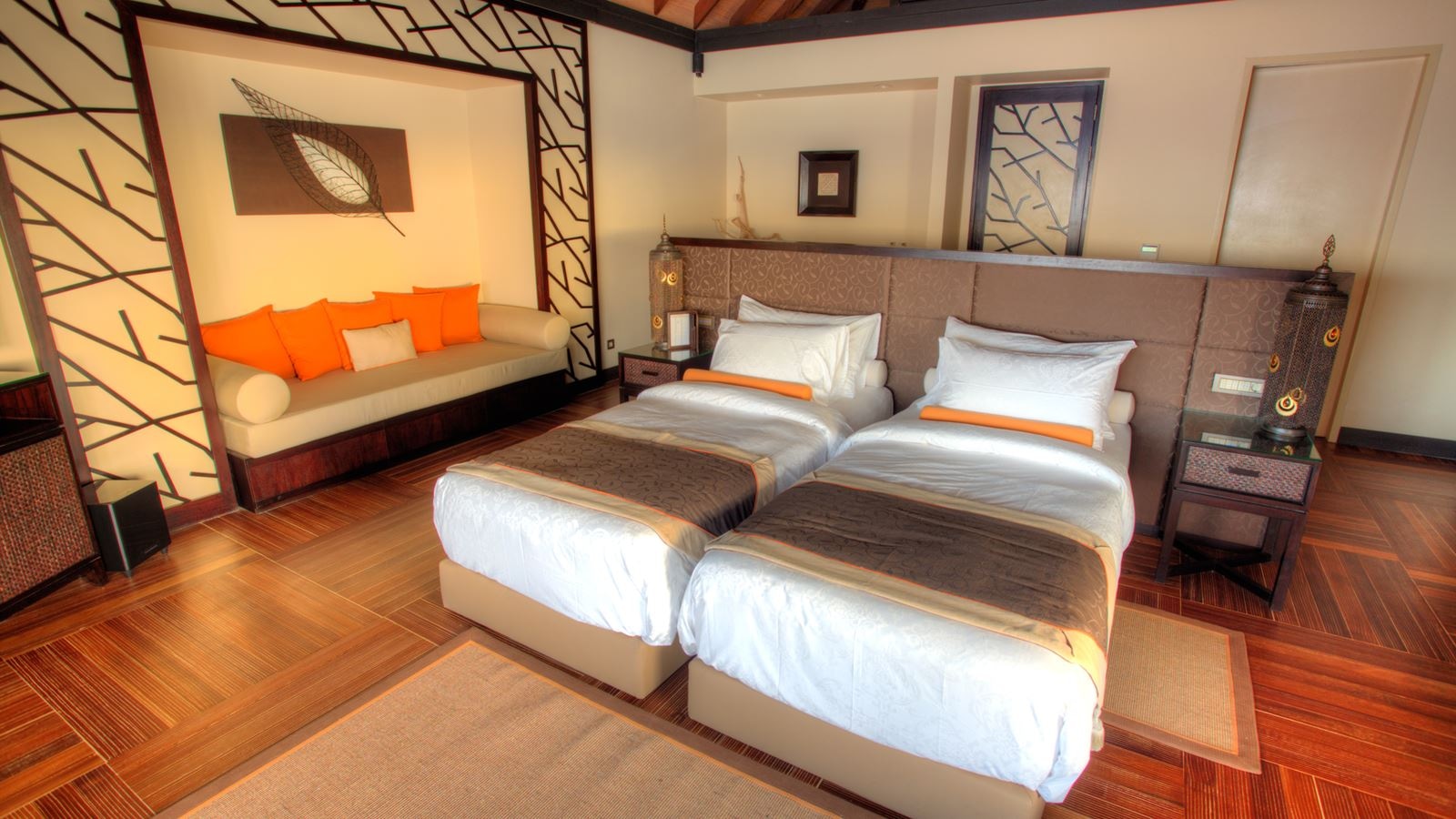 rooms-royal-ocean-suite-with-pool