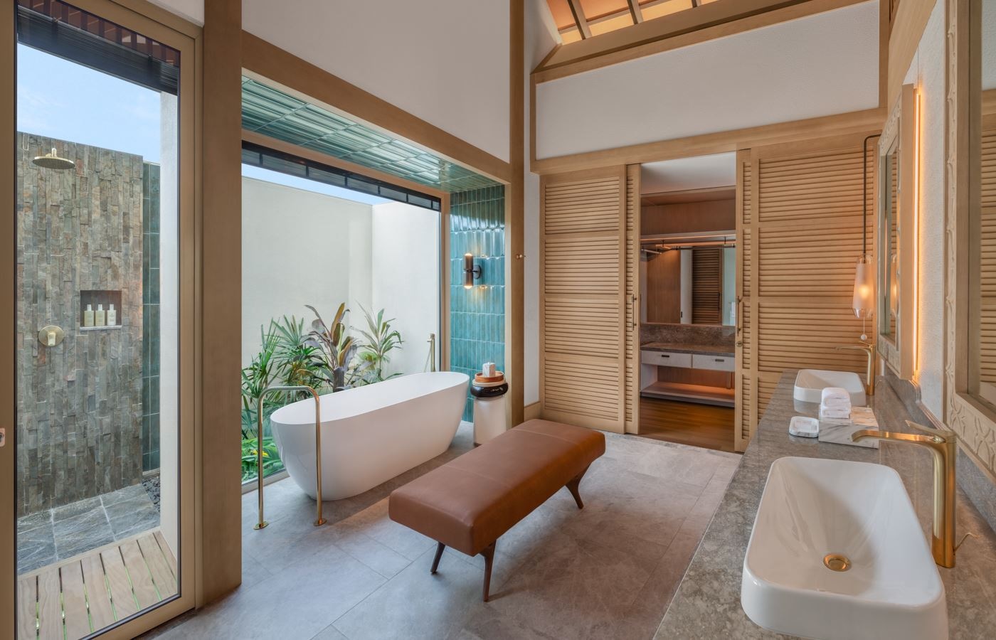 rooms-overwater-pool-villa