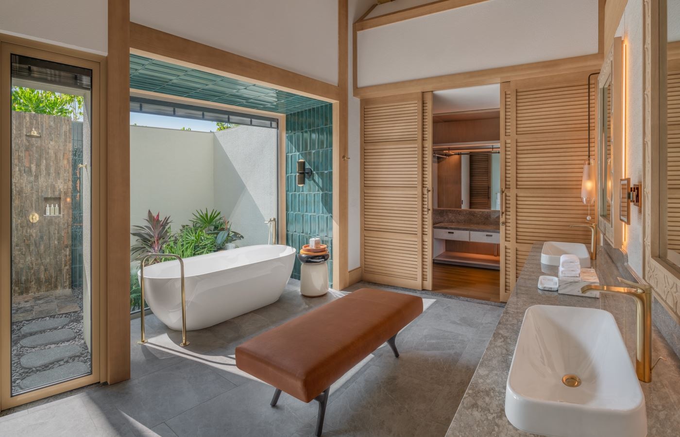 rooms-beach-pool-villa