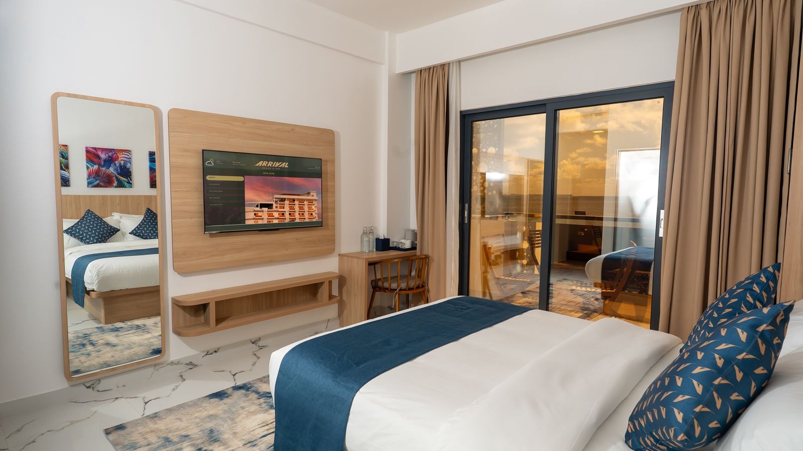 rooms-deluxe-seaview-with-balcony