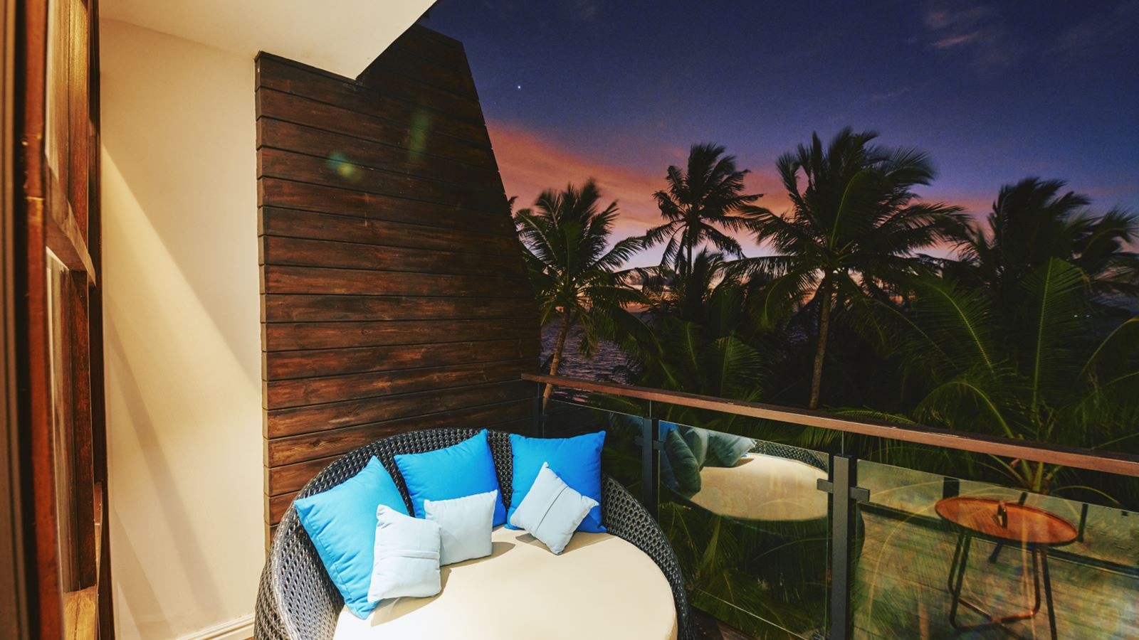 rooms-ocean-view-room