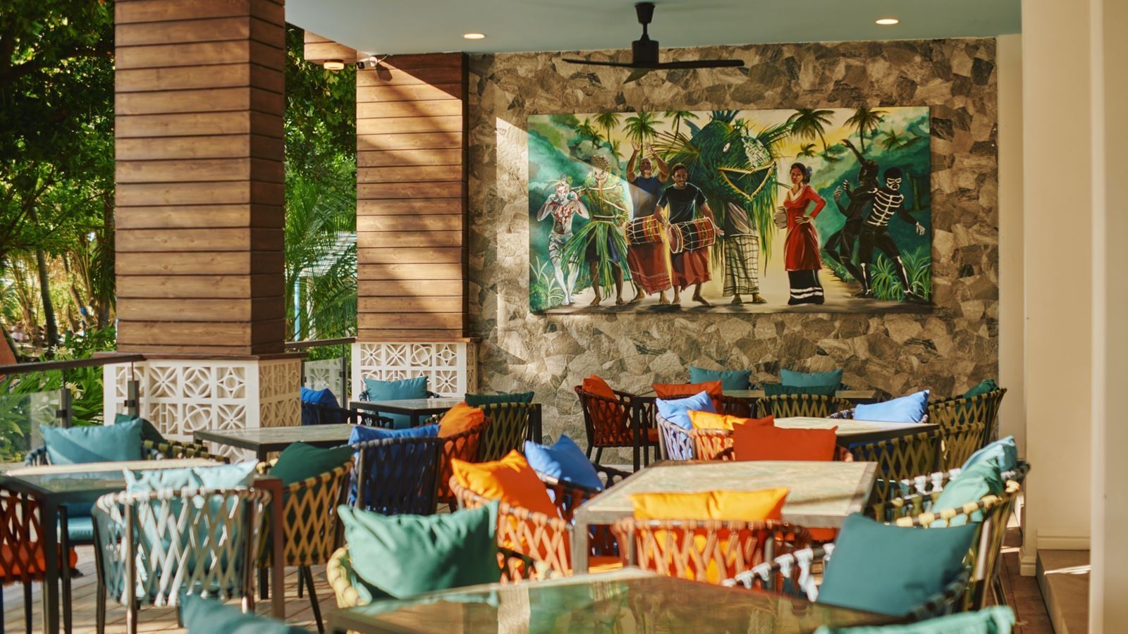 restaurants-ahi-restaurant