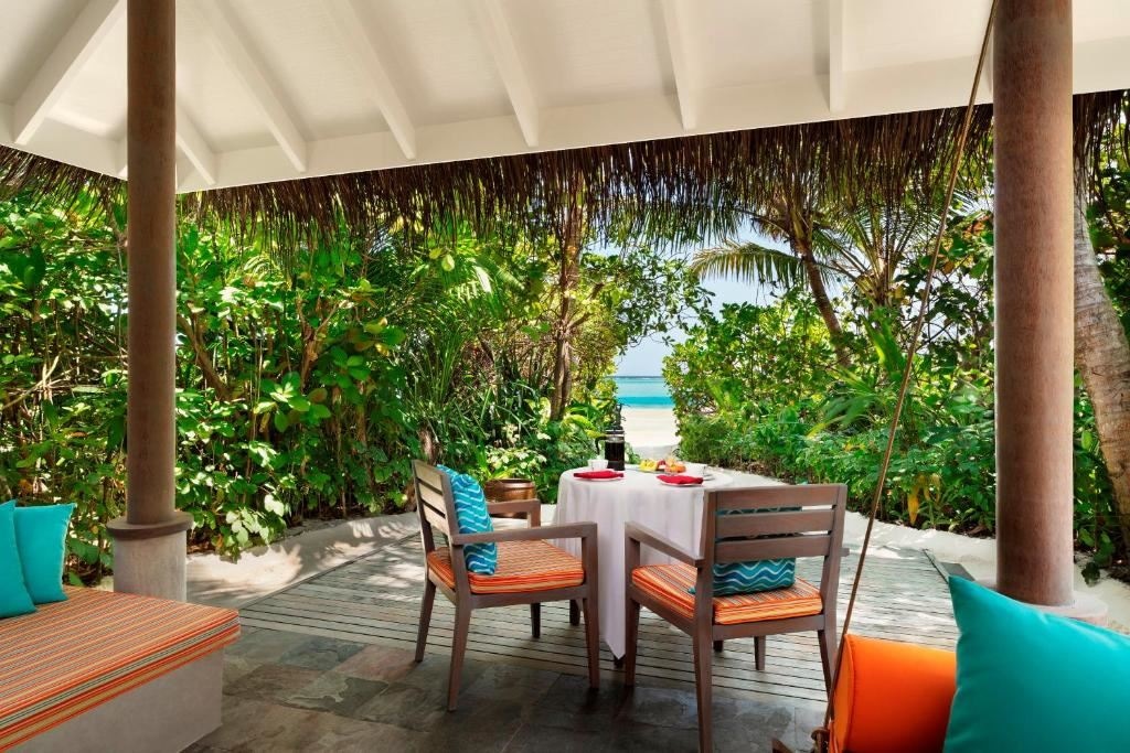 rooms-two-bedroom-anantara-beach-pool-villa