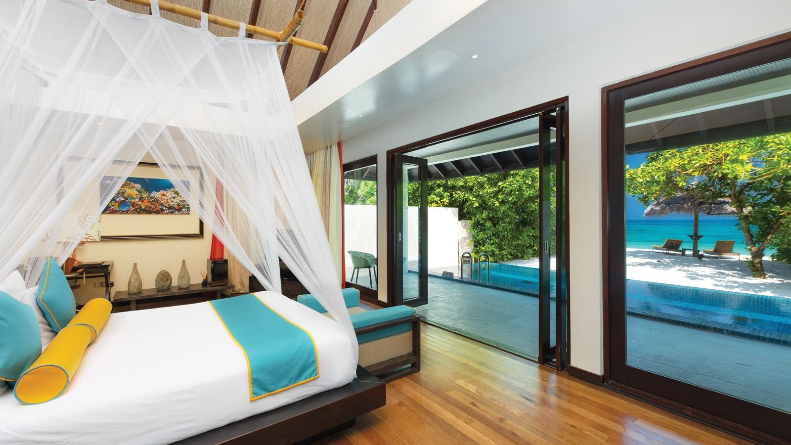 rooms-sunset-beach-villa-with-pool