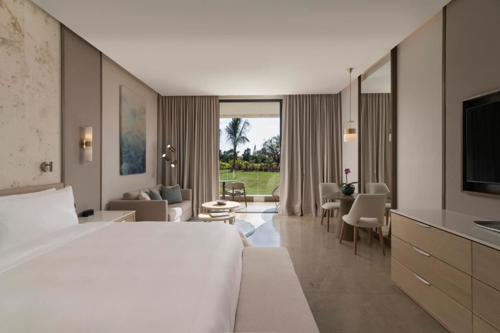 rooms-premier-junior-suite-patio