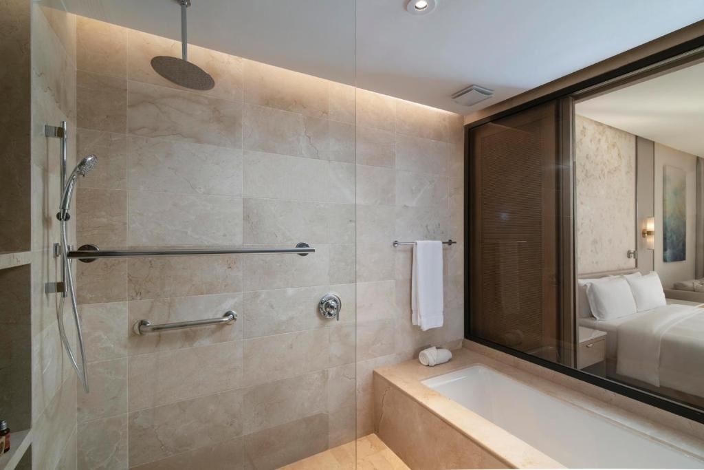 rooms-premier-junior-suite-patio