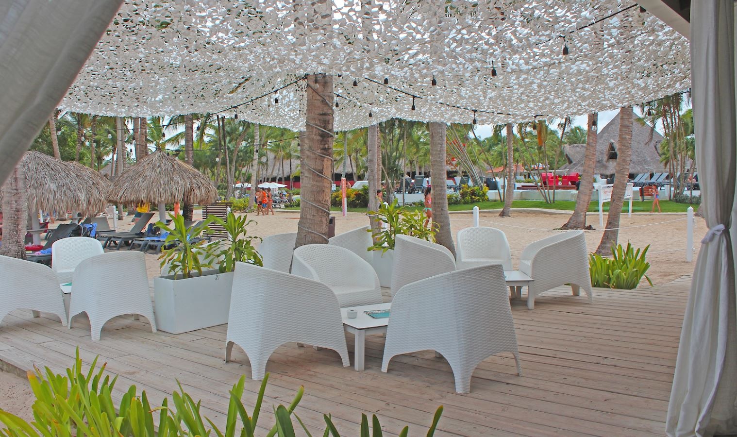 restaurants-terrace-tapas-restaurant-lounge