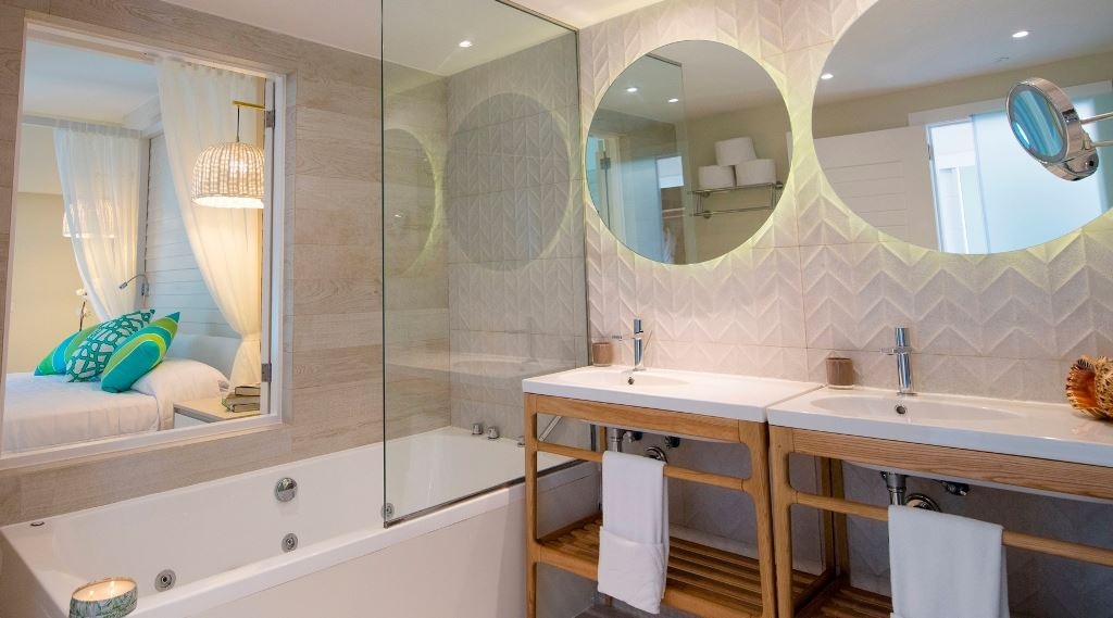 rooms-romance-double-room