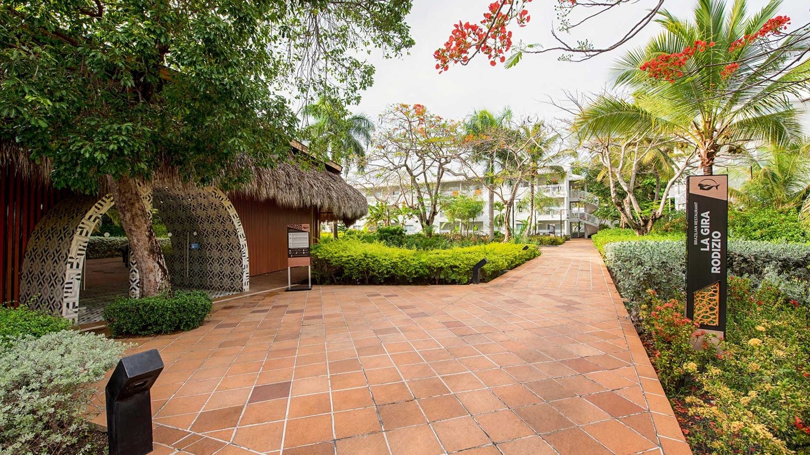 restaurants-rodizio-restaurant-la-gira-rodizio