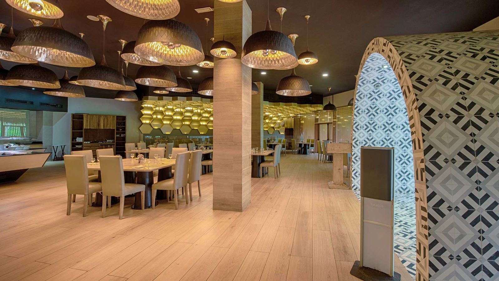 restaurants-rodizio-restaurant-la-gira-rodizio