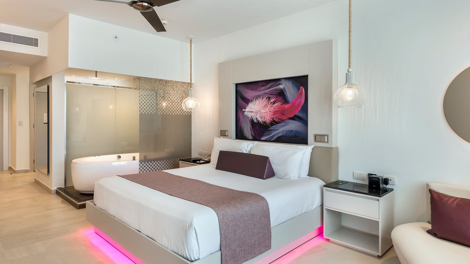 rooms-luxury-junior-suite