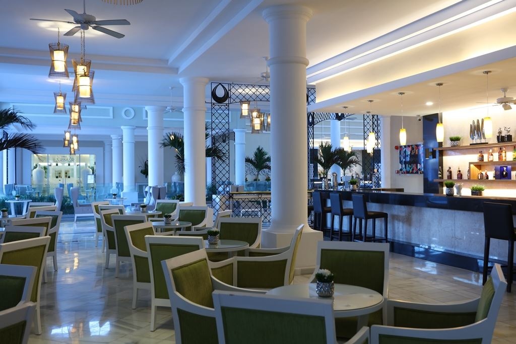 bars-lobby-bar-utopia