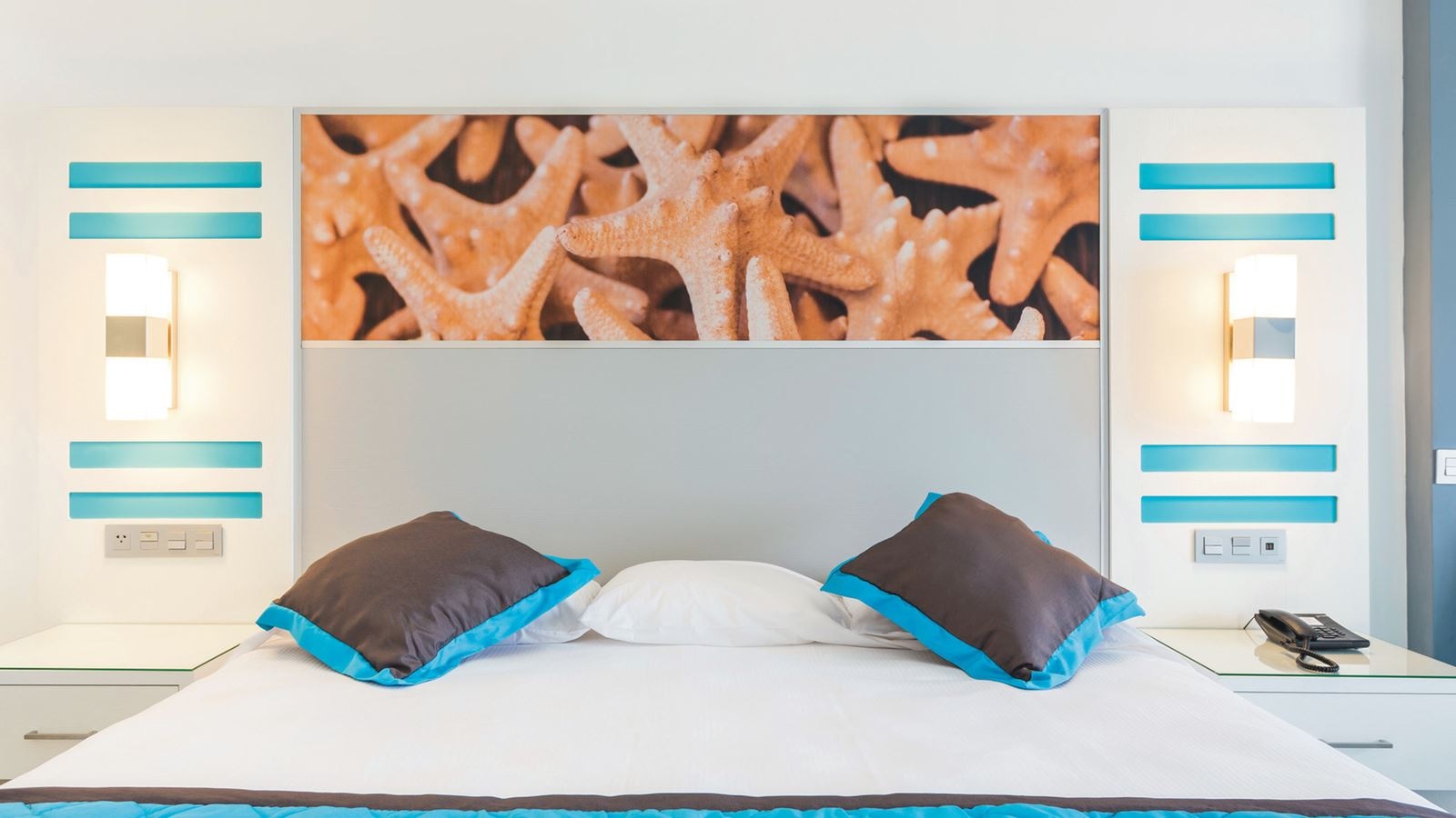 rooms-standard-partial-sea-view-room