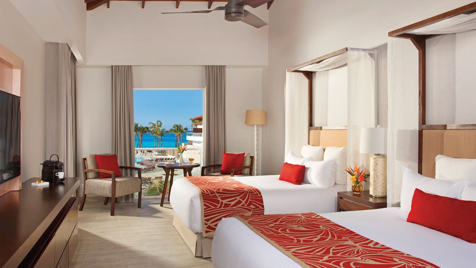 rooms-preferred-club-deluxe-pooltropical-view