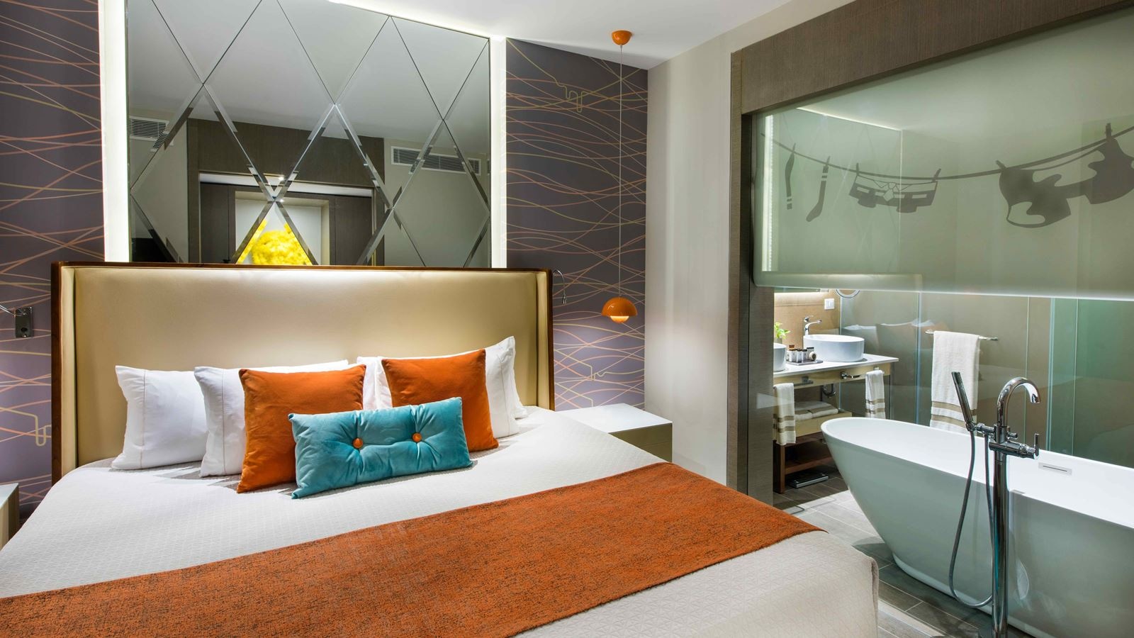 rooms-flat-swimup-suite