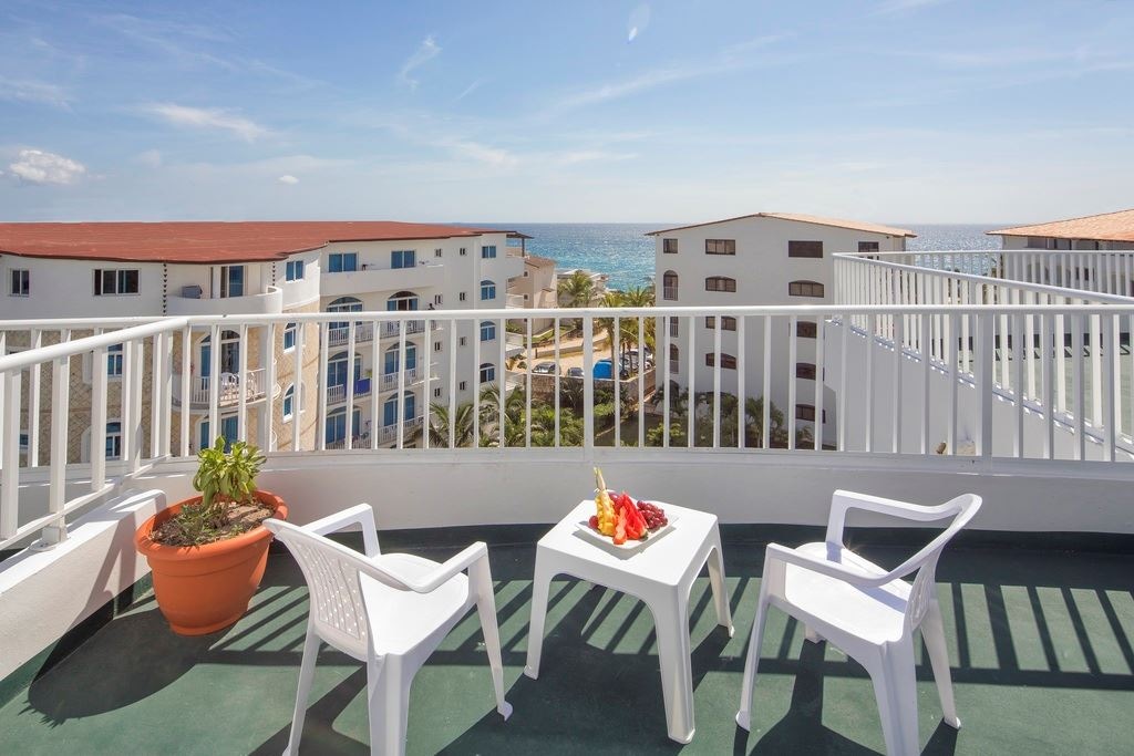 rooms-double-partcial-ocean-view