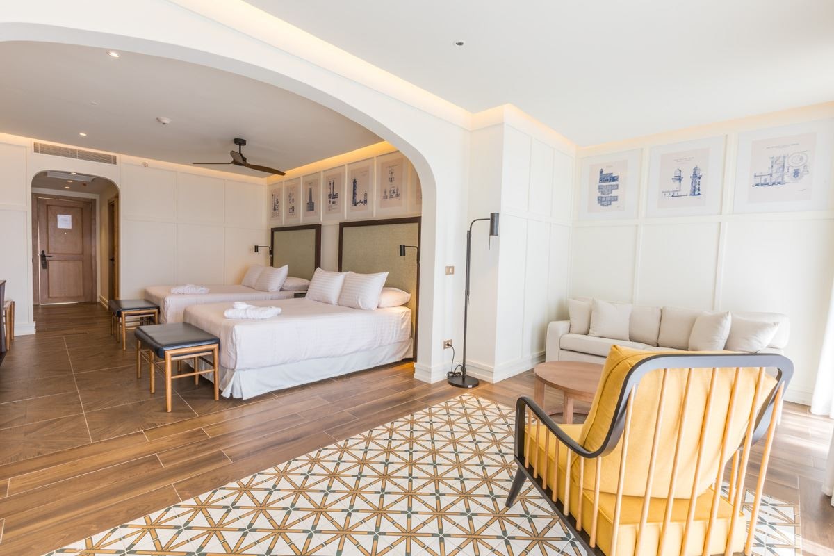 rooms-junior-suite-el-beso-poolgarden-view