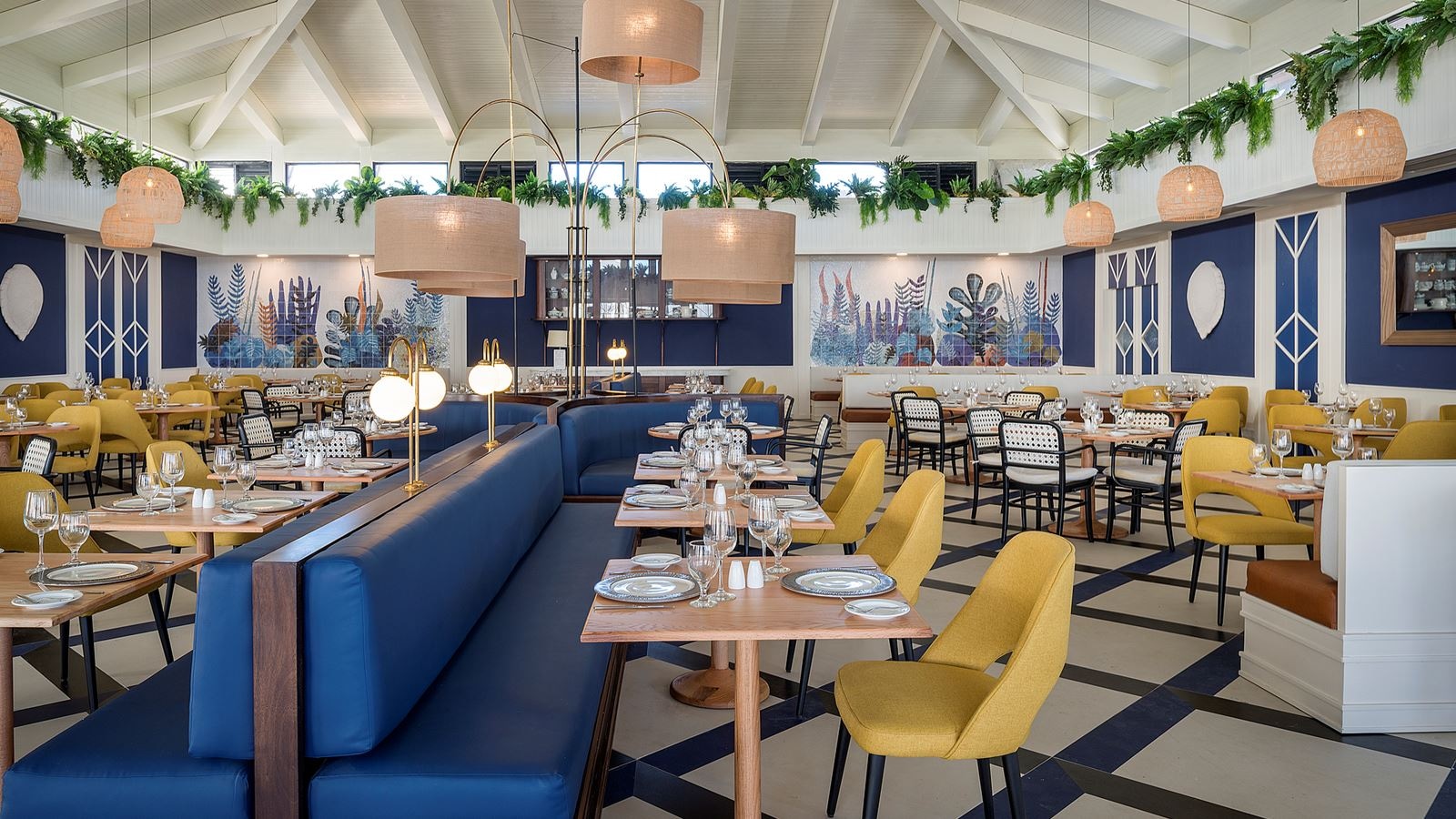 restaurants-bluemoon