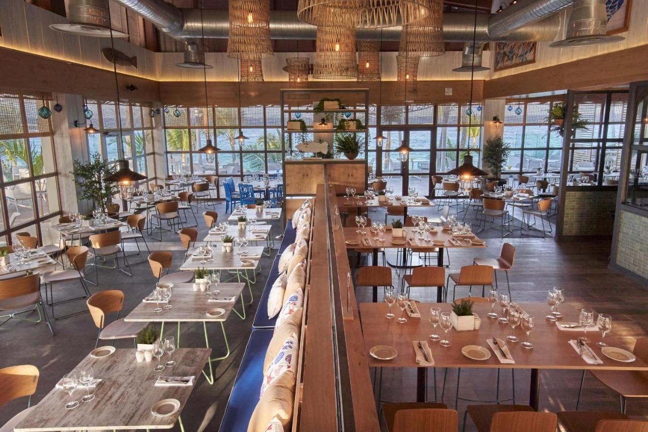 restaurants-the-fish-market-restaurant-+18