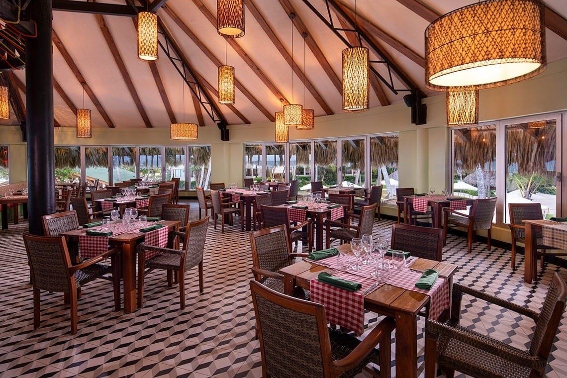 restaurants-villa-magna