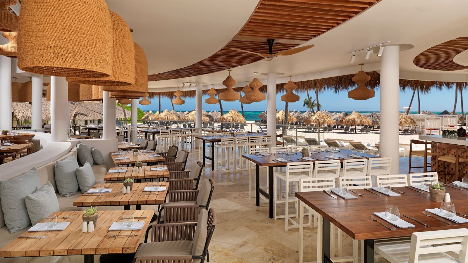 restaurants-aqua-marina