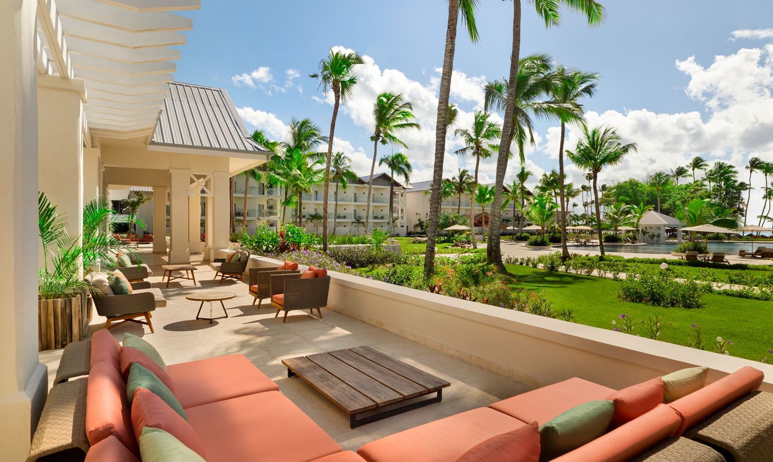 bars-one-for-the-road-lobby-bar