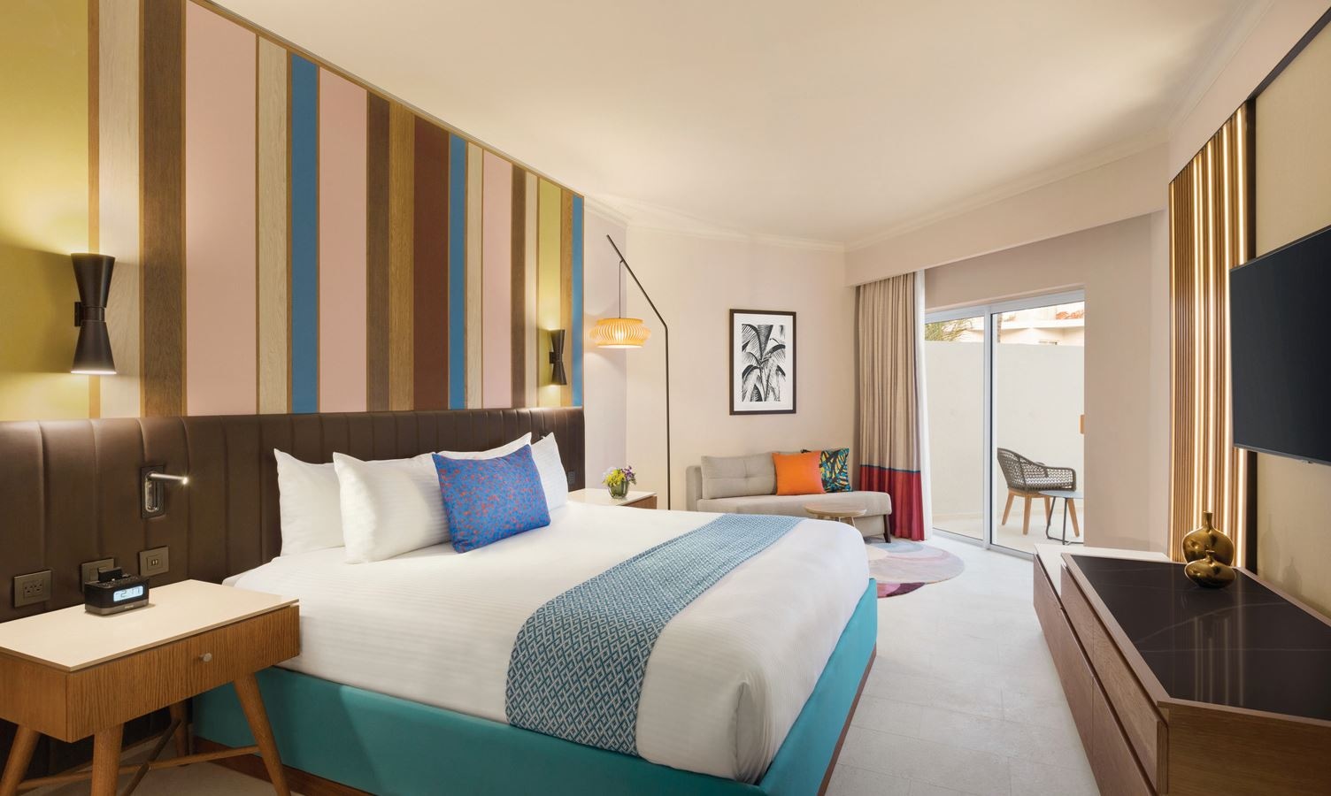 rooms-deluxe-garden-view-1-king