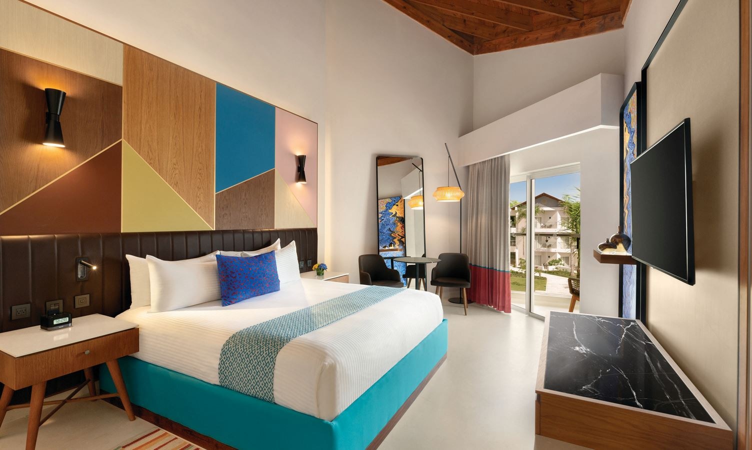 rooms-preferred-club-garden-view-1-king