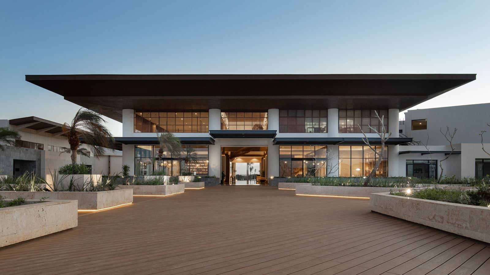 general-main-building