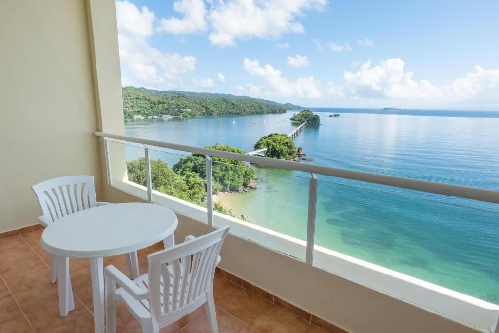 rooms-doble-deluxe-seaview