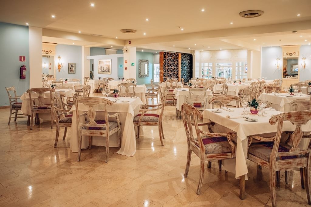 restaurants-restaurants