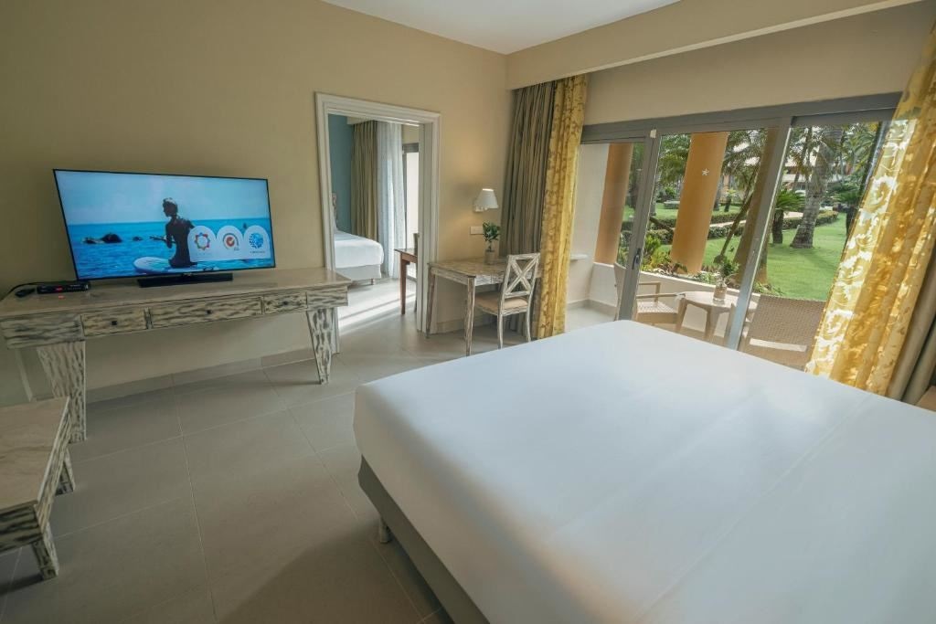 rooms-two-bedroom-family