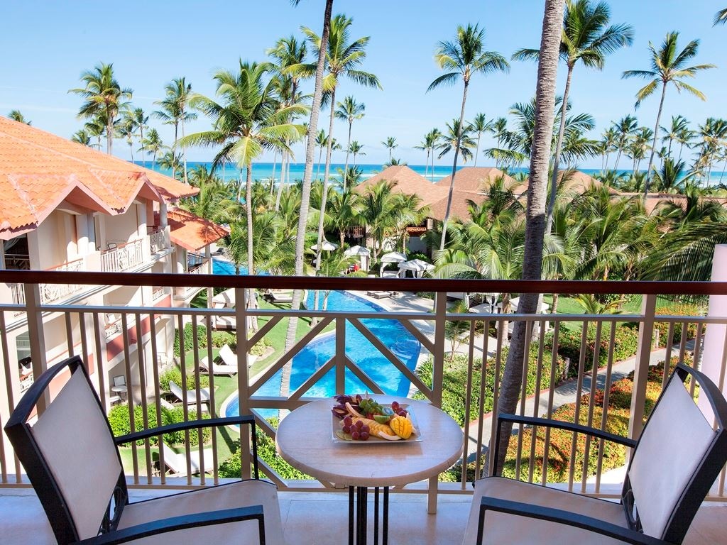 rooms-elegance-club-junior-suite-with-jacuzzi