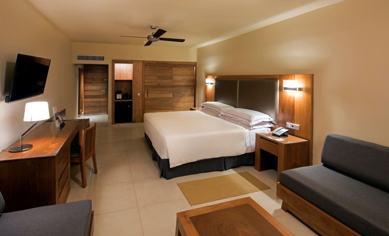 rooms-superior-ocean-front