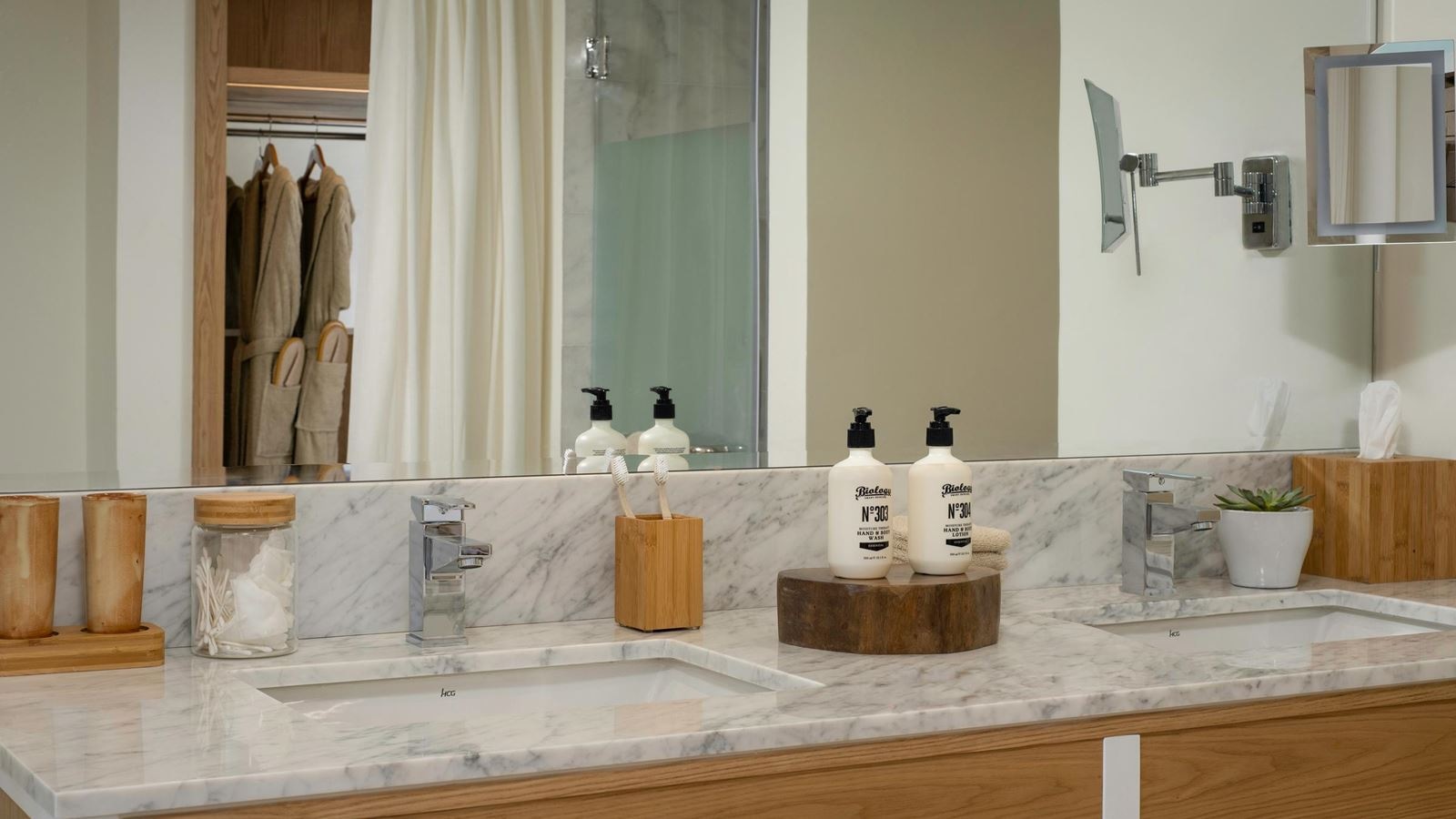 rooms-junior-suite-garden-view