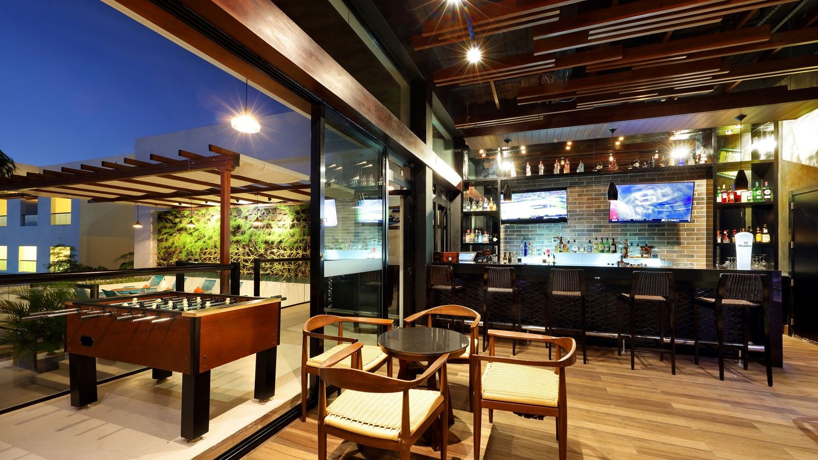 bars-xtra-time-sports-bar