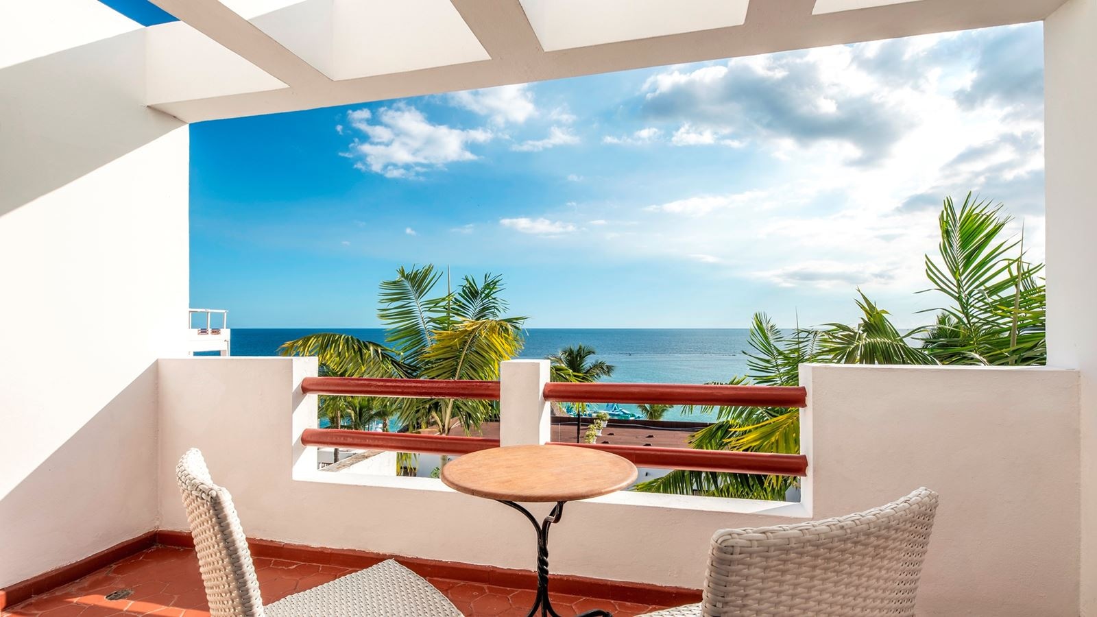 rooms-standard-beach-side-sea-view