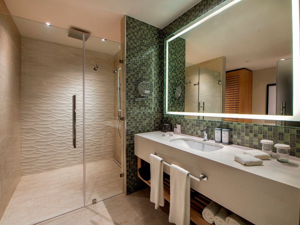 rooms-adults-only-junior-suite-tropical